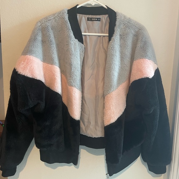 Puffy Jacket - Picture 4 of 4